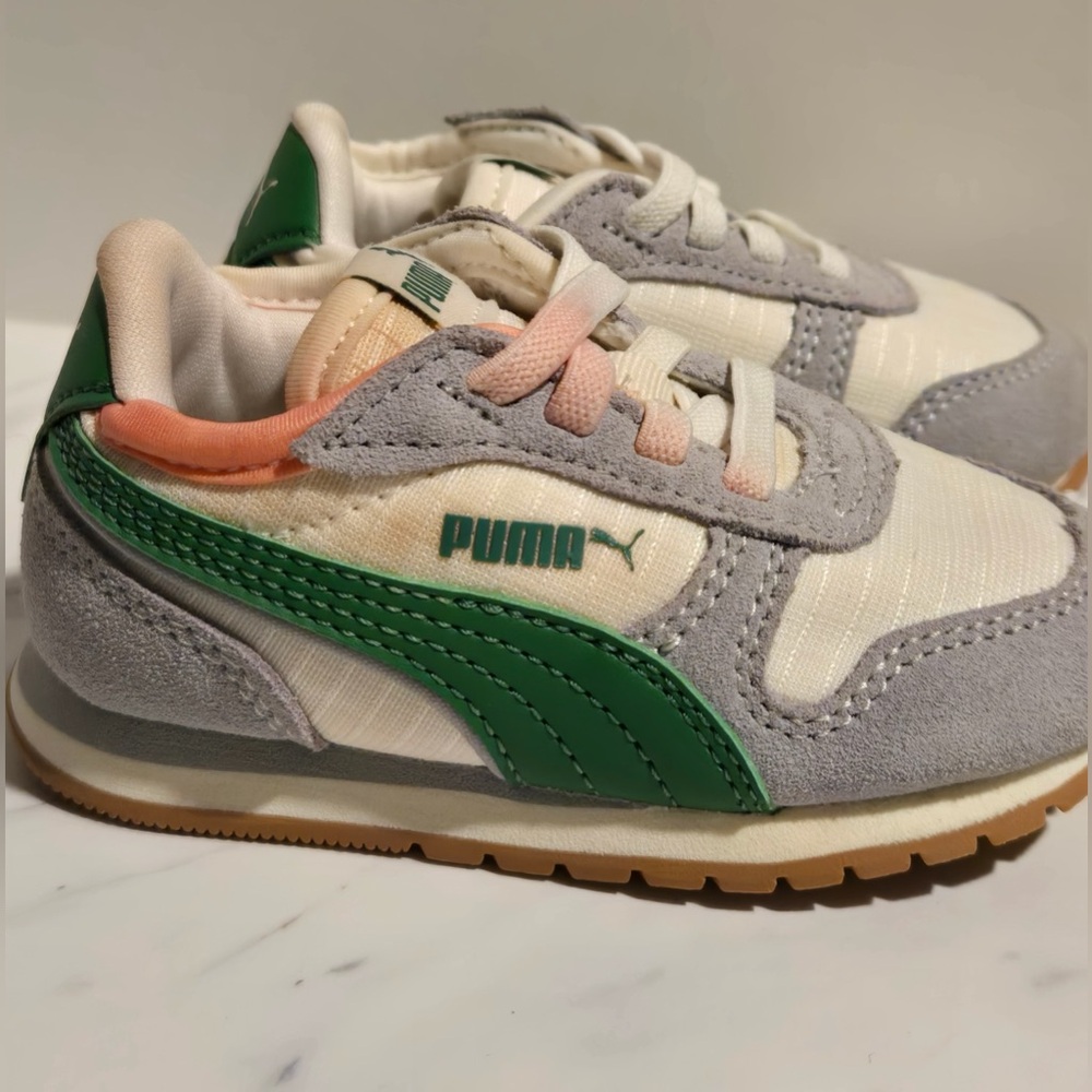 Puma Toddler Sneakers Size 4C Gray White & Green Retro Style | Fun  Play Shoes - Picture 5 of 11